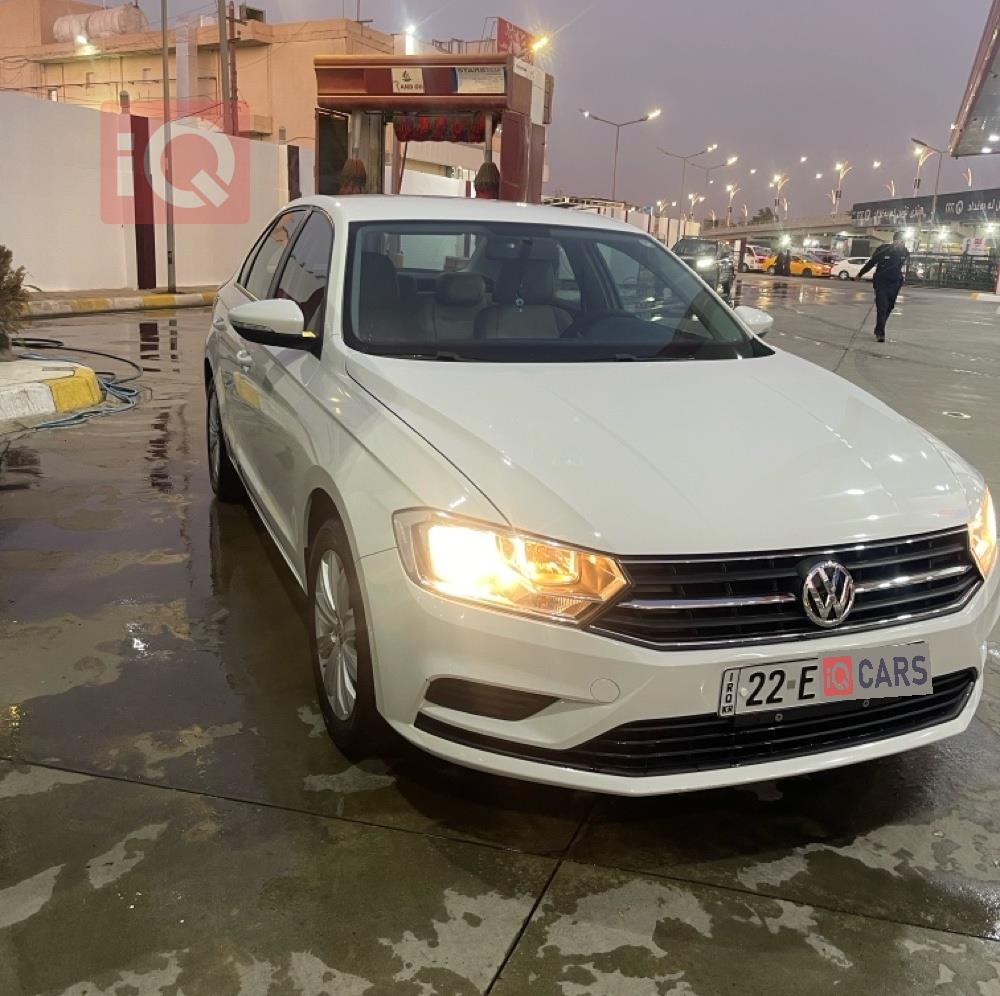 فولكسفاغن بورا